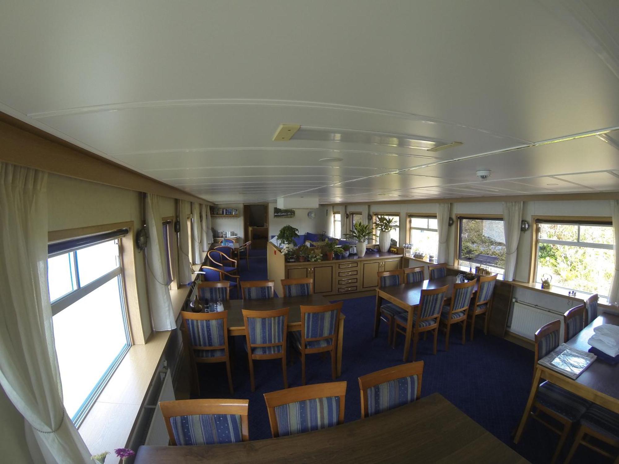 Hotel Botel Zwaantje